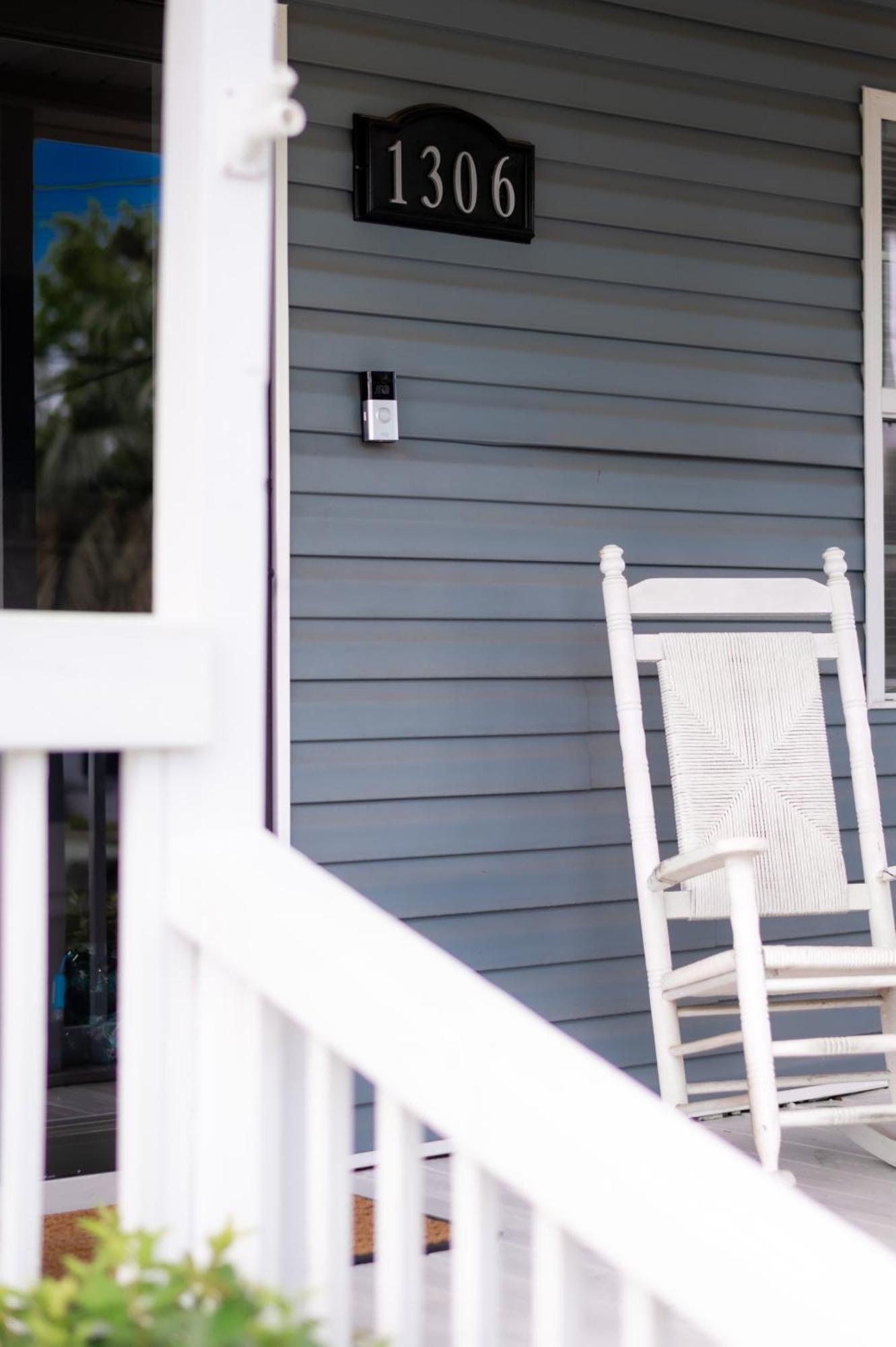 Bluewater Downtown Cottage Wilmington Exterior photo