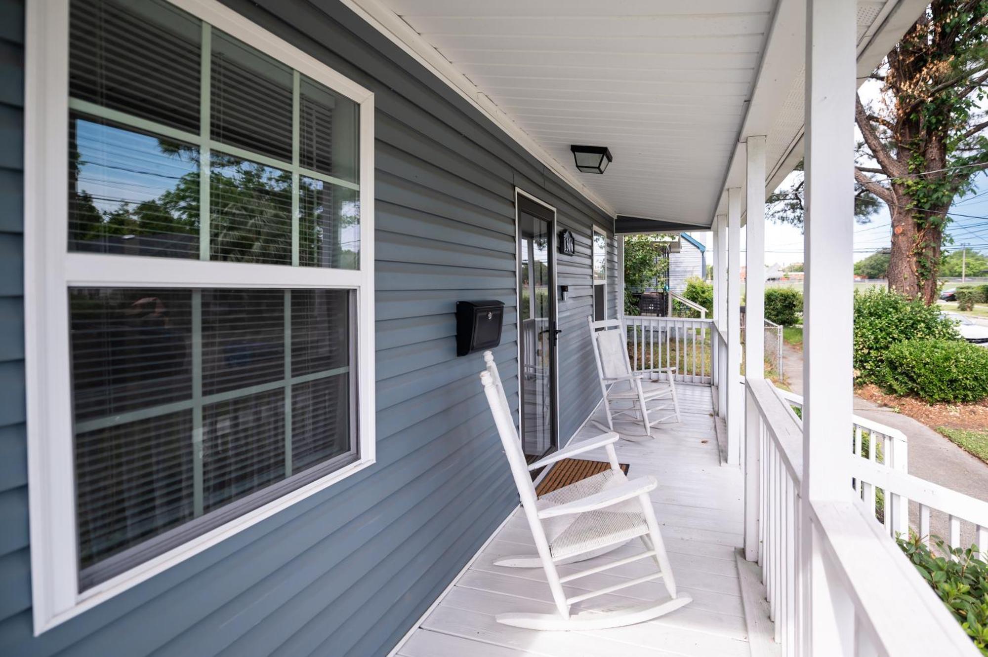 Bluewater Downtown Cottage Wilmington Exterior photo